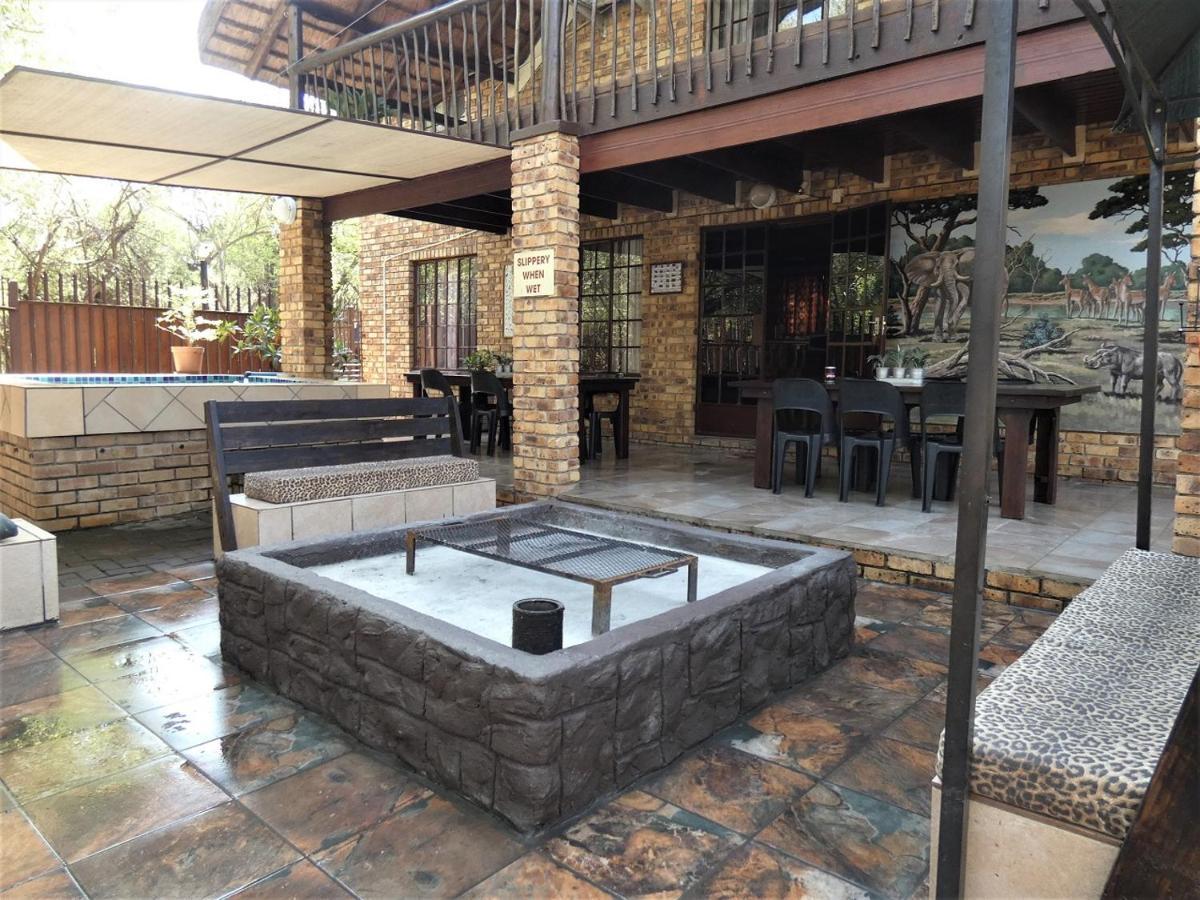 Weltevrede Lodge - Self Catering Houses Marloth Park Esterno foto