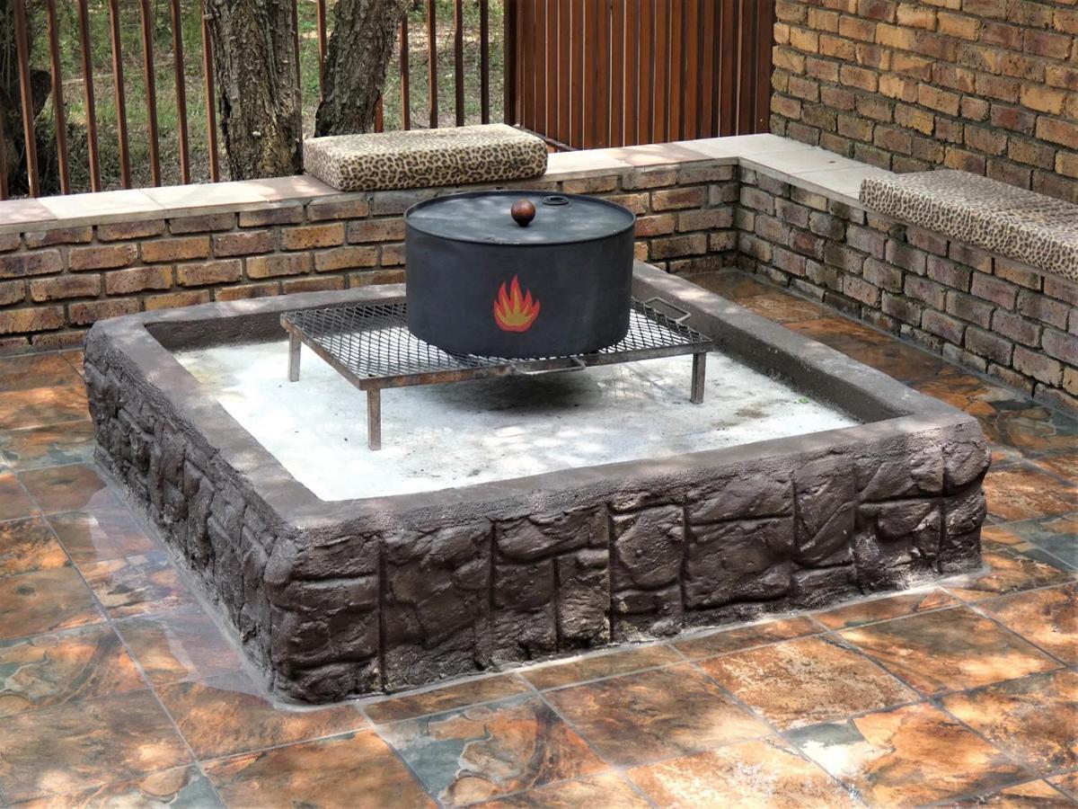 Weltevrede Lodge - Self Catering Houses Marloth Park Esterno foto
