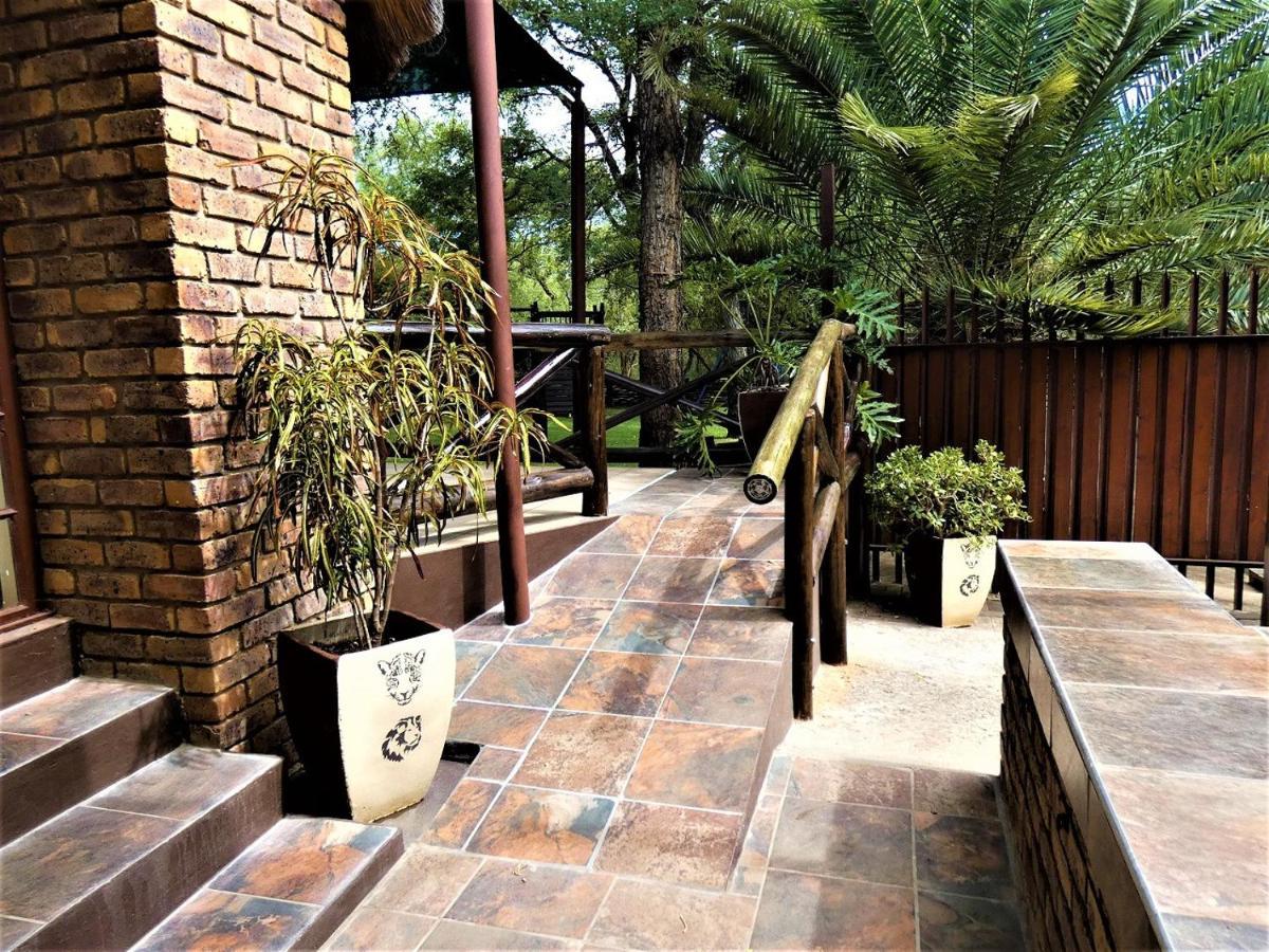 Weltevrede Lodge - Self Catering Houses Marloth Park Esterno foto