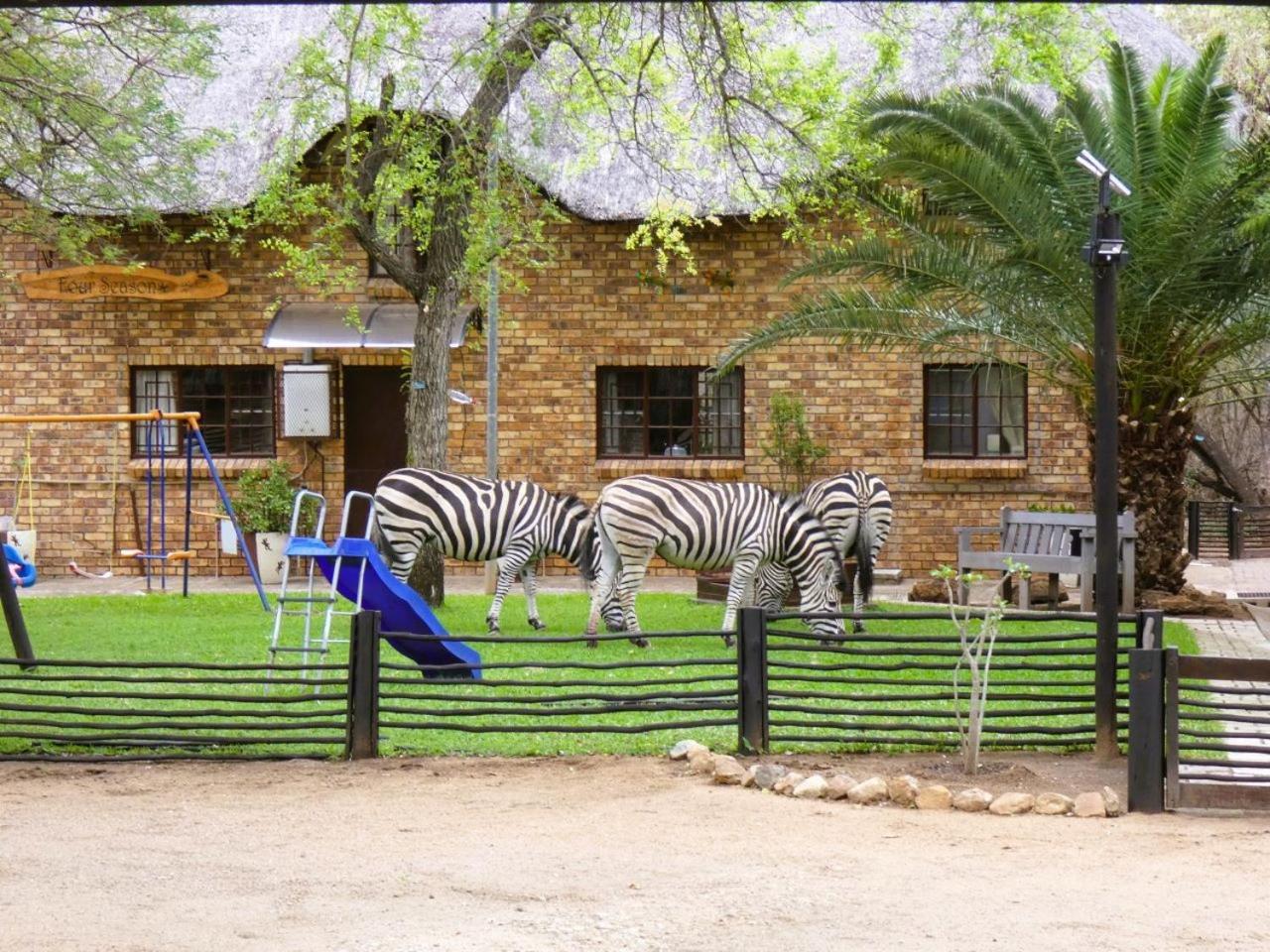 Weltevrede Lodge - Self Catering Houses Marloth Park Esterno foto
